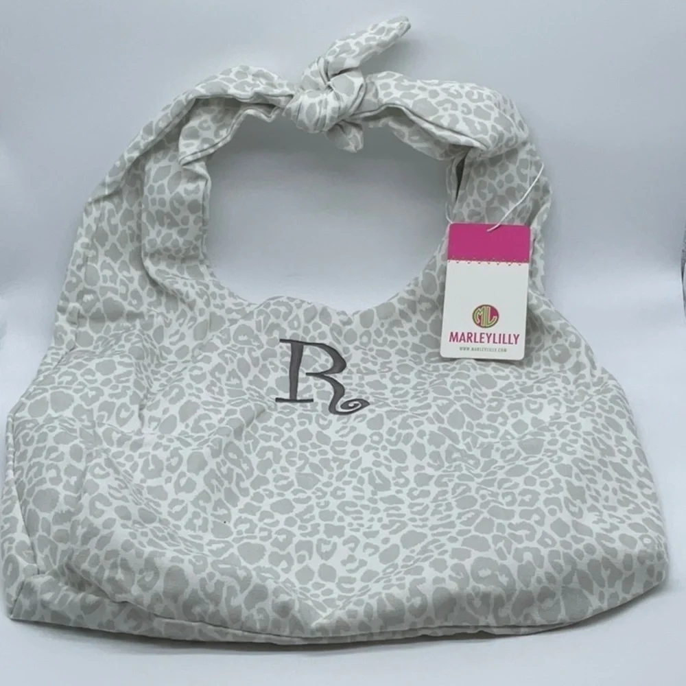 Marleylilly Hobo bag neutral leopard embroidered with letter R